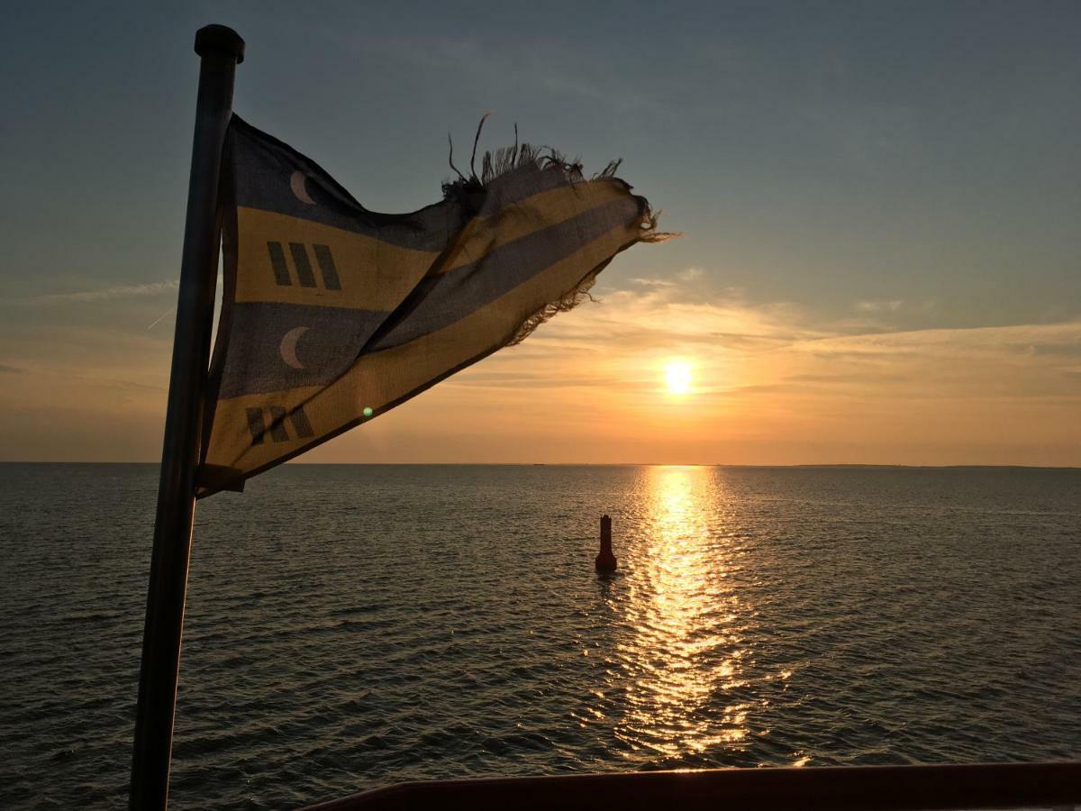 Naar Zee Op Ameland Buren  Ngoại thất bức ảnh